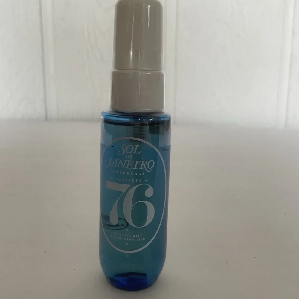 Sol de Janeiro Chelrosa 76 Hair and Body Mist NWT Sample Size 1 ounce